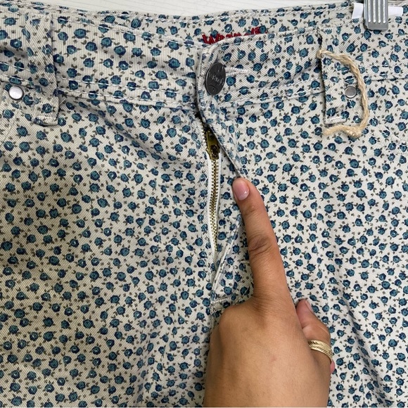 Wrangler Women’s Flowers Print Skirt Sz 12M - Picture 3 of 7